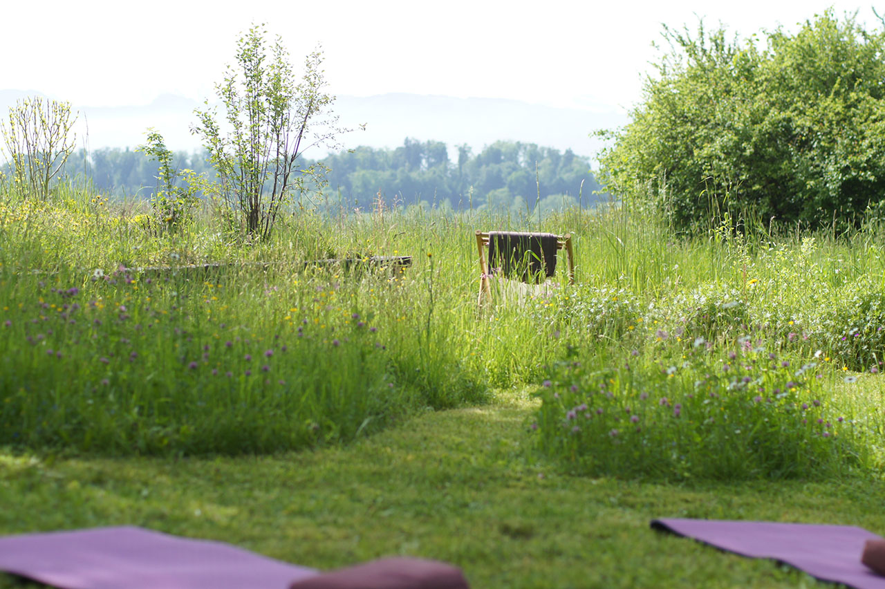 Lützelhuus Entspannung vor dem Gartenyoga 05-2023